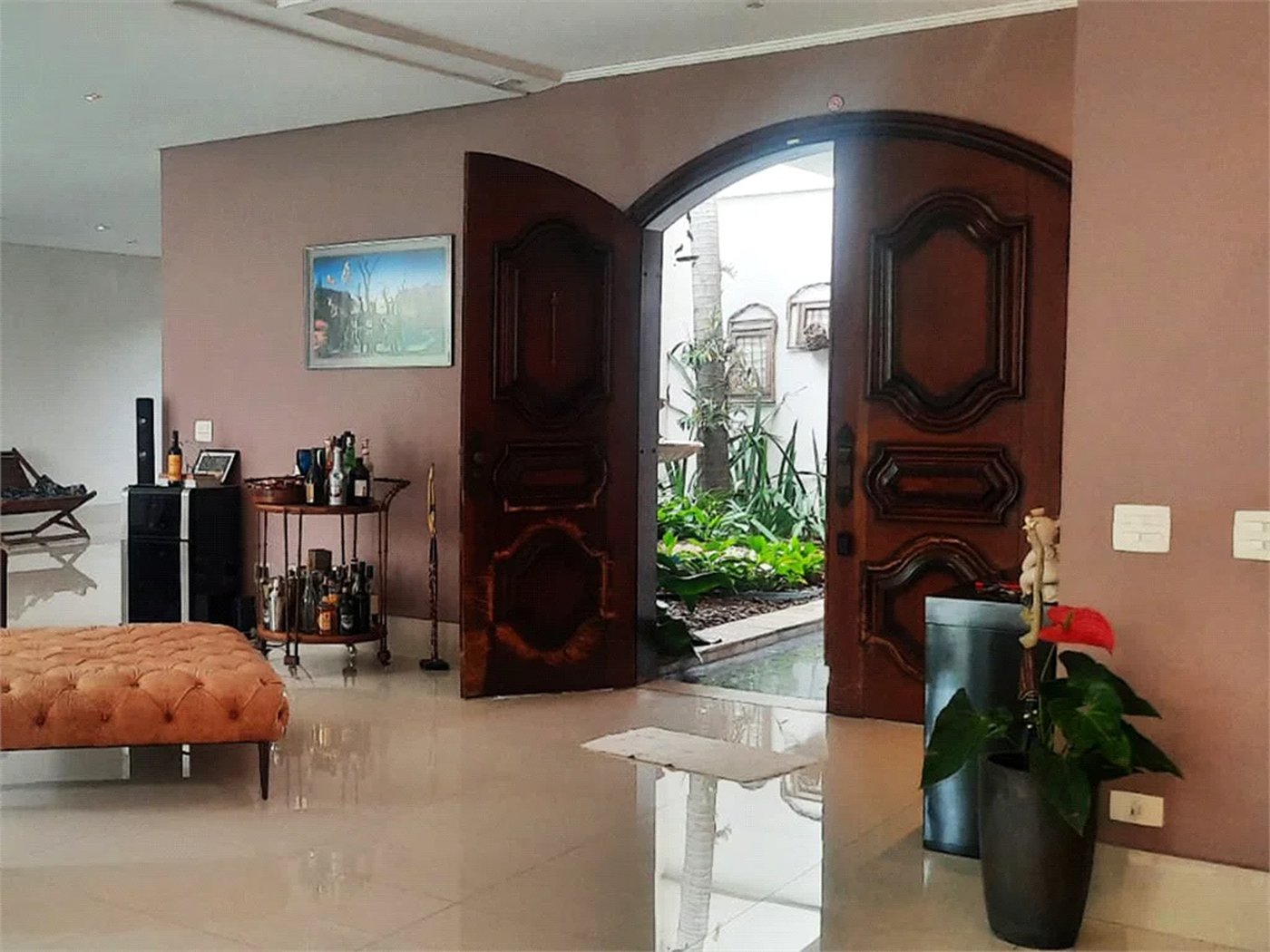 Sobrado à venda com 4 quartos, sendo 2 suítes,  em Bela Aliança, São Paulo, SP