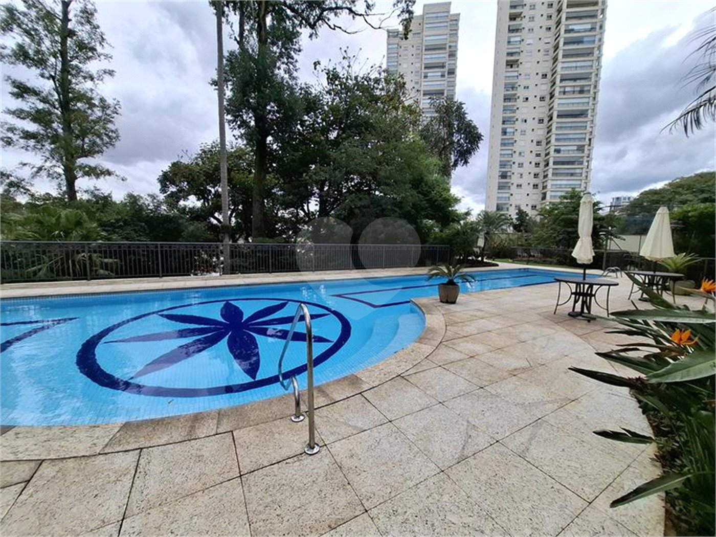 Apartamento para alugar com 3 suítes em Santana, São Paulo, SP