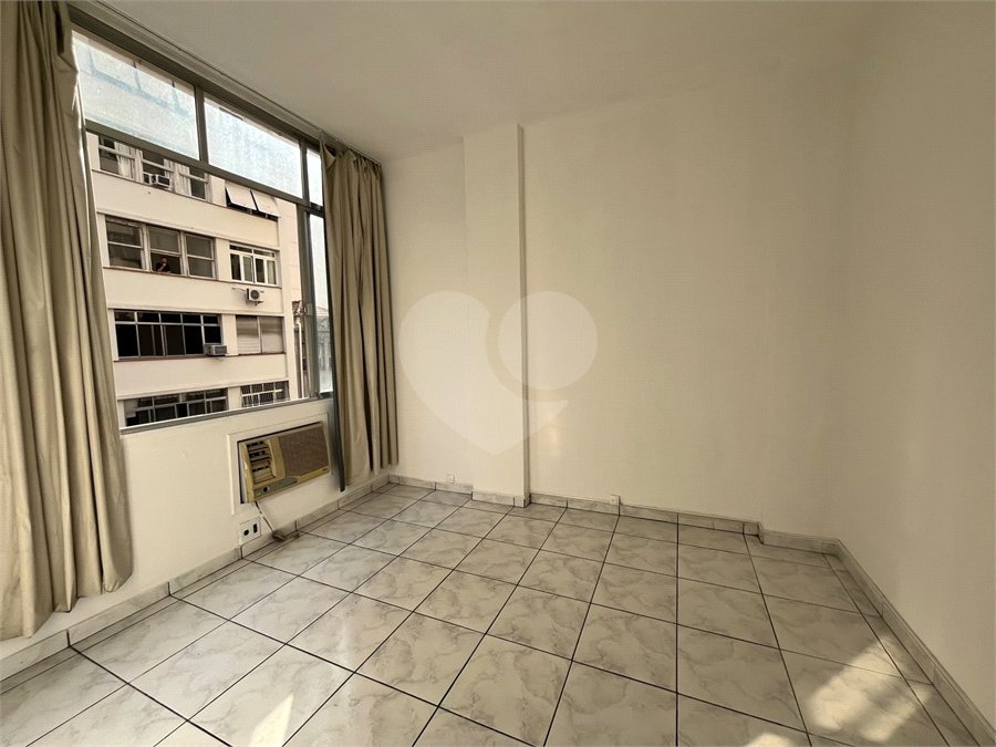 Apartamento à venda ou para alugar com 1 suíte no Centro, Rio de Janeiro, RJ