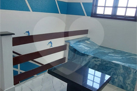 Casa à venda com 3 quartos, sendo 2 suítes,  em Indaiá, Bertioga, SP
