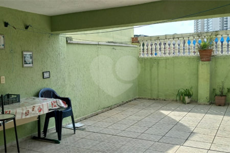 Sobrado à venda com 3 quartos, sendo 1 suíte, em Vila Ema, São Paulo, SP