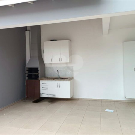 Casa à venda com 3 quartos, sendo 1 suíte, no condomínio Portal das Acacias, Indaiatuba - SP