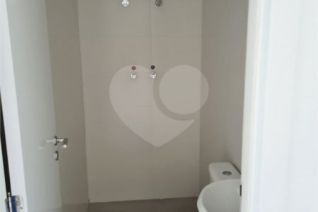 Apartamento à venda com 3 suítes em Vila Clementino, São Paulo, SP