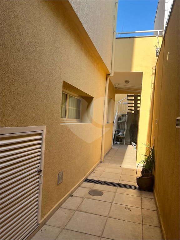 Sobrado à venda com 4 quartos, sendo 1 suíte,  em Vila Cordeiro, São Paulo, SP