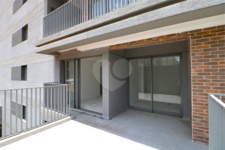 Apartamento à venda com 2 suítes em Moema, São Paulo, SP