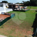 Terreno à venda no Condomínio Jardim Villa Sapezal, em Indaiatuba (Chácara Alvorada) — R$ 580.000,00 - Terreno com 360m² de área total (12x30), o terreno é plano e está localizado na entrada do condominio,O Jardim Villa Sapezal conta com infraestrutura completa, ruas largas e pavimentadas, portaria