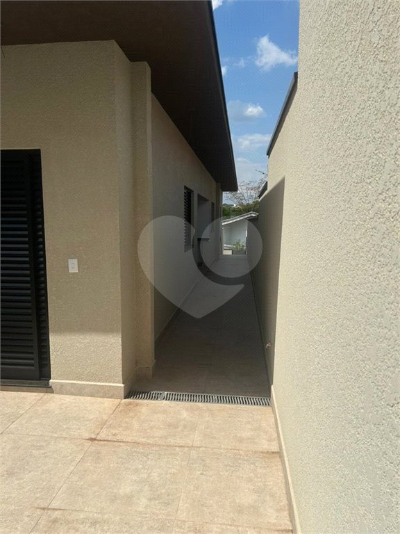 Casa Térrea à venda com 3 quartos, sendo 1 suíte,  em Jardim do Lago, Atibaia, SP
