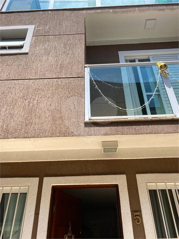 Casa à venda com 2 suítes no condomínio Real Iraci, São Paulo - SP