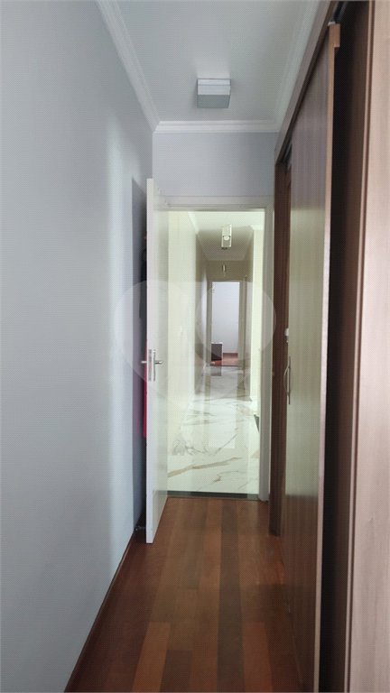Sobrado à venda com 3 quartos, sendo 1 suíte, em Chora Menino, São Paulo, SP