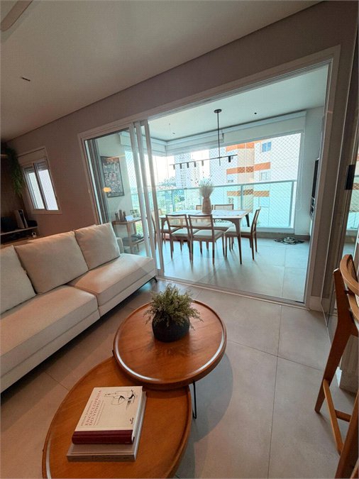 Apartamento à venda com 3 quartos, sendo 1 suíte,  em Vila Mogilar, Mogi das Cruzes, SP