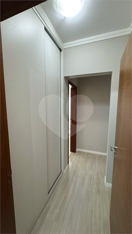 Casa à venda com 3 suítes no condomínio Residencial Delle Stelle, Louveira - SP