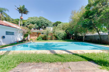 Casa à venda com 3 suítes em Alto da Boa Vista, São Paulo, SP