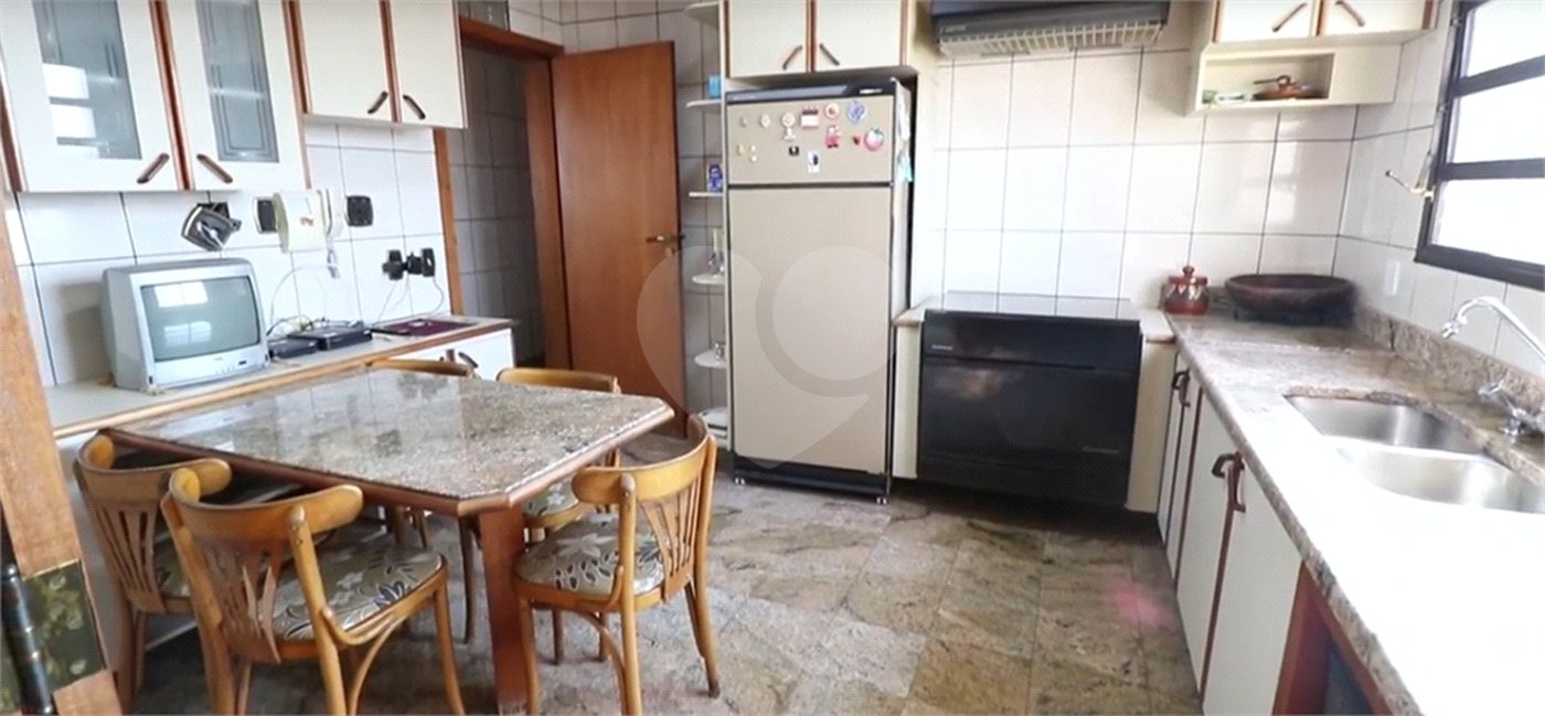 Cobertura à venda ou para alugar com 4 quartos, sendo 2 suítes, em Santana, São Paulo, SP