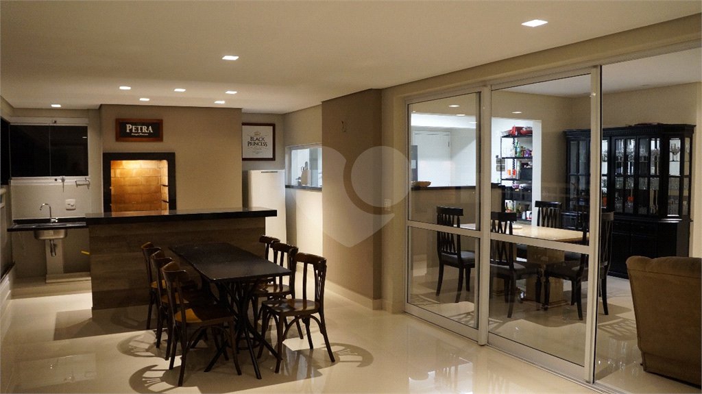 Apartamento à venda com 3 suítes em Santa Teresinha, São Paulo, SP