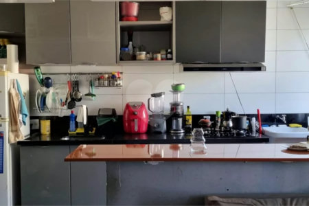 Apartamento à venda com 2 quartos em Parque Assunção, Taboão da Serra, SP