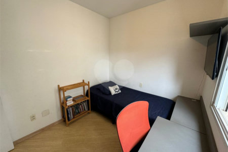Apartamento à venda com 3 quartos, sendo 1 suíte, em Vila Gilda, Santo André, SP