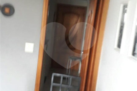 Apartamento à venda com 3 quartos, sendo 1 suíte, em Parque São Jorge, São Paulo, SP