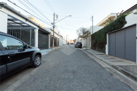 Casa de Vila à venda com 3 quartos, sendo 1 suíte, em Planalto Paulista, São Paulo, SP