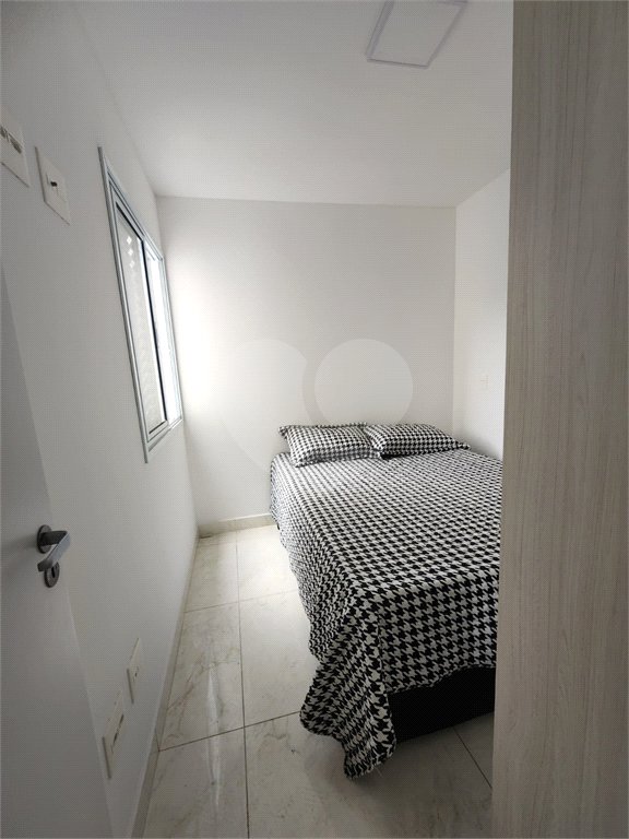 Casa à venda com 2 quartos no condomínio Esmeraldino, São Paulo - SP