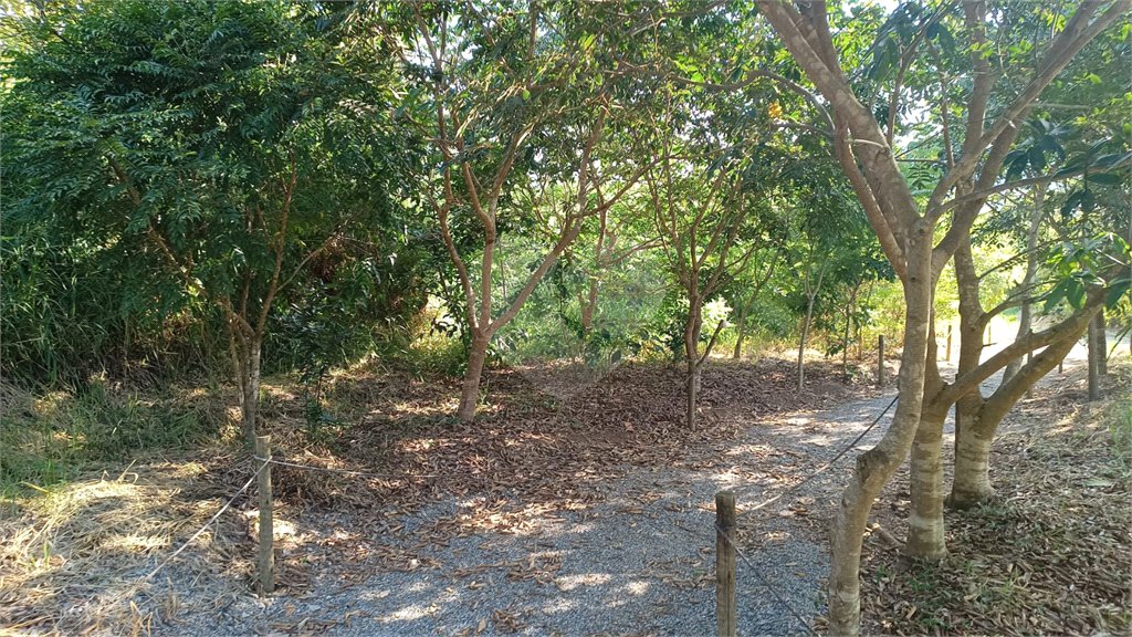 Casa à venda com 3 suítes no condomínio Associação dos Moradores do Loteamento Alto da Floresta, Bom Jesus dos Perdões - SP