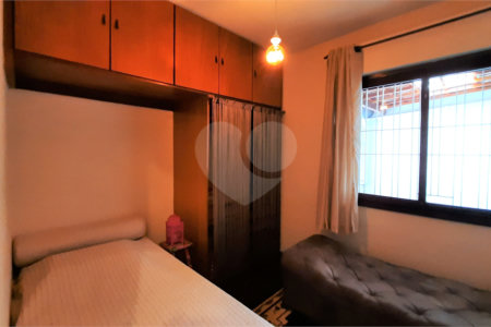Casa Térrea à venda com 4 quartos, sendo 2 suítes, em Santo Amaro, São Paulo, SP