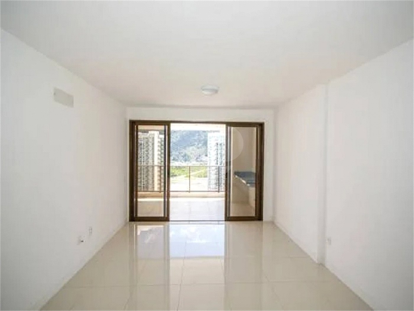 Apartamento à venda com 3 suítes em Camorim, Rio de Janeiro, RJ