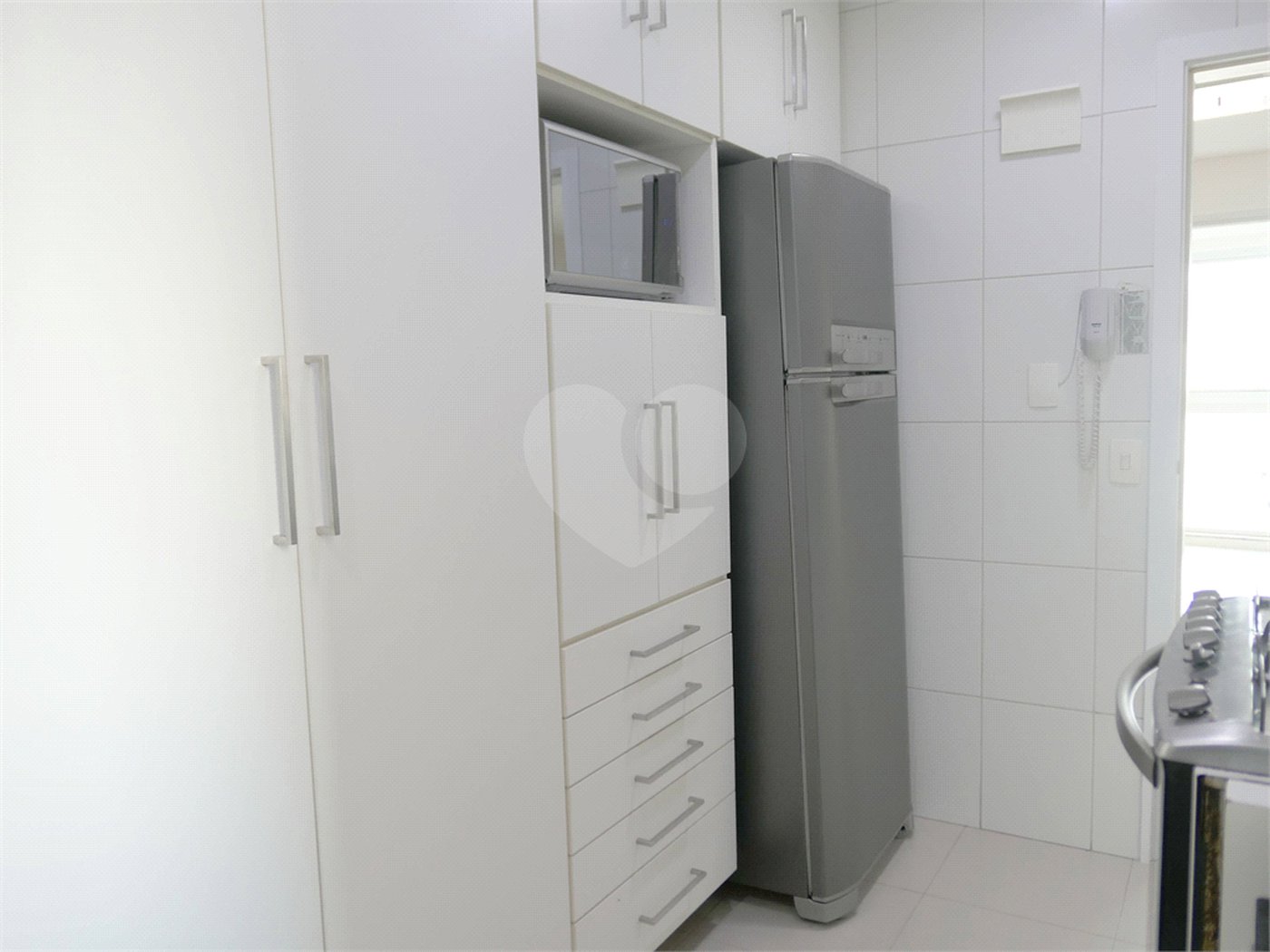 Apartamento para alugar com 3 quartos, sendo 1 suíte, em Vila Olímpia, São Paulo, SP