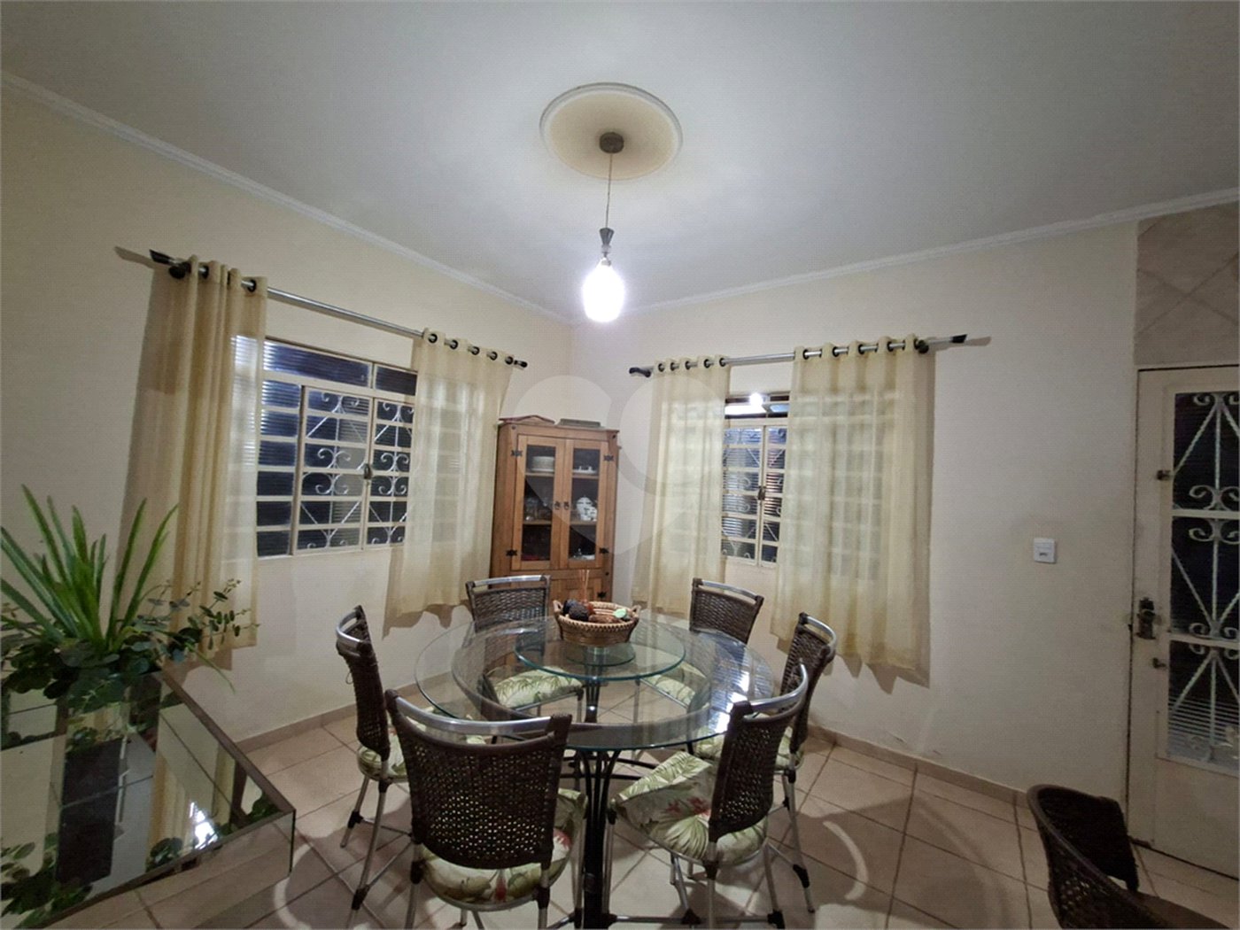 Chácara à venda com 3 quartos, sendo 1 suíte,  em Ribeirãozinho, Alambari, SP