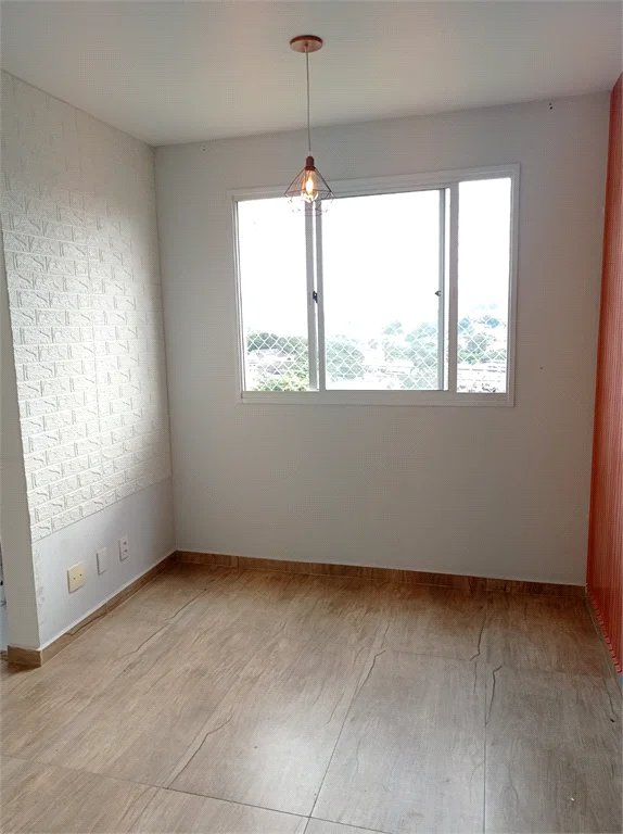 Apartamento à venda com 2 quartos em Jardim Taboão, São Paulo, SP