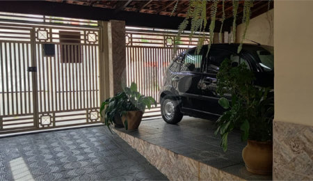 Sobrado à venda com 4 quartos em Água Fria, São Paulo, SP