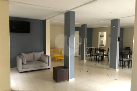 Apartamento à venda com 3 quartos, sendo 1 suíte,  em Jardim Amaralina, São Paulo, SP