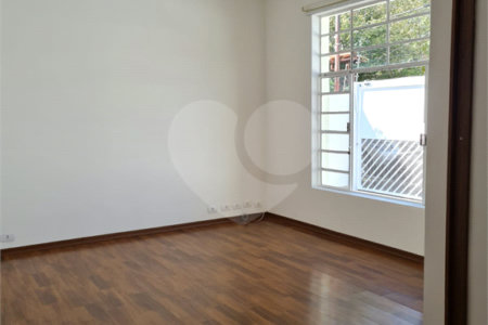 Casa Térrea à venda com 2 quartos em Campo Belo, São Paulo, SP