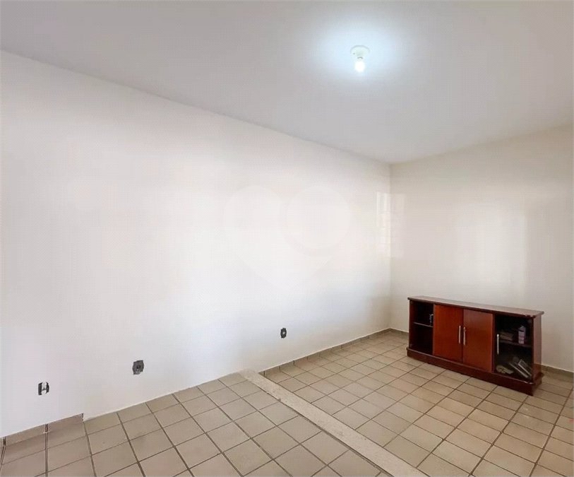 Casa Térrea à venda com 3 quartos, sendo 1 suíte, em Morada da Serra, Cuiabá, MT