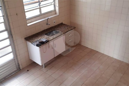 Sobrado à venda com 2 quartos em Santana, São Paulo, SP