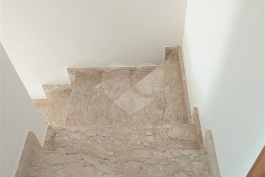 Casa à venda ou para alugar com 3 quartos, sendo 1 suíte, no condomínio martinha, São Paulo - SP