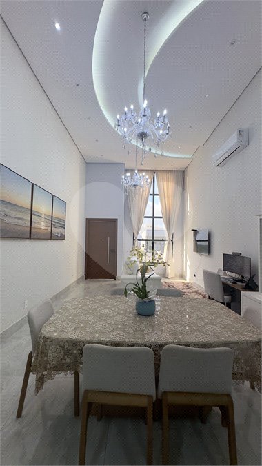Casa à venda com 3 quartos, sendo 1 suíte, no condomínio Jardim Residencial Dona Maria José, Indaiatuba - SP