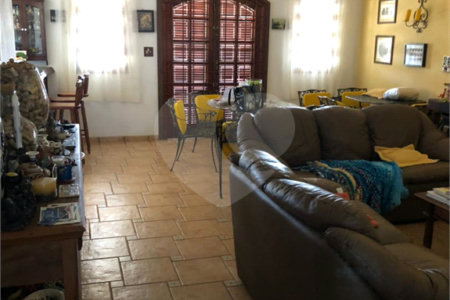 Casa Térrea à venda com 4 quartos, sendo 1 suíte, em Parque dos Cafezais VI, Itupeva, SP