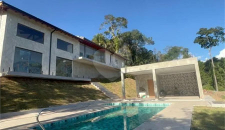 Casa à venda com 4 suítes em Parque Rio Abaixo, Atibaia, SP