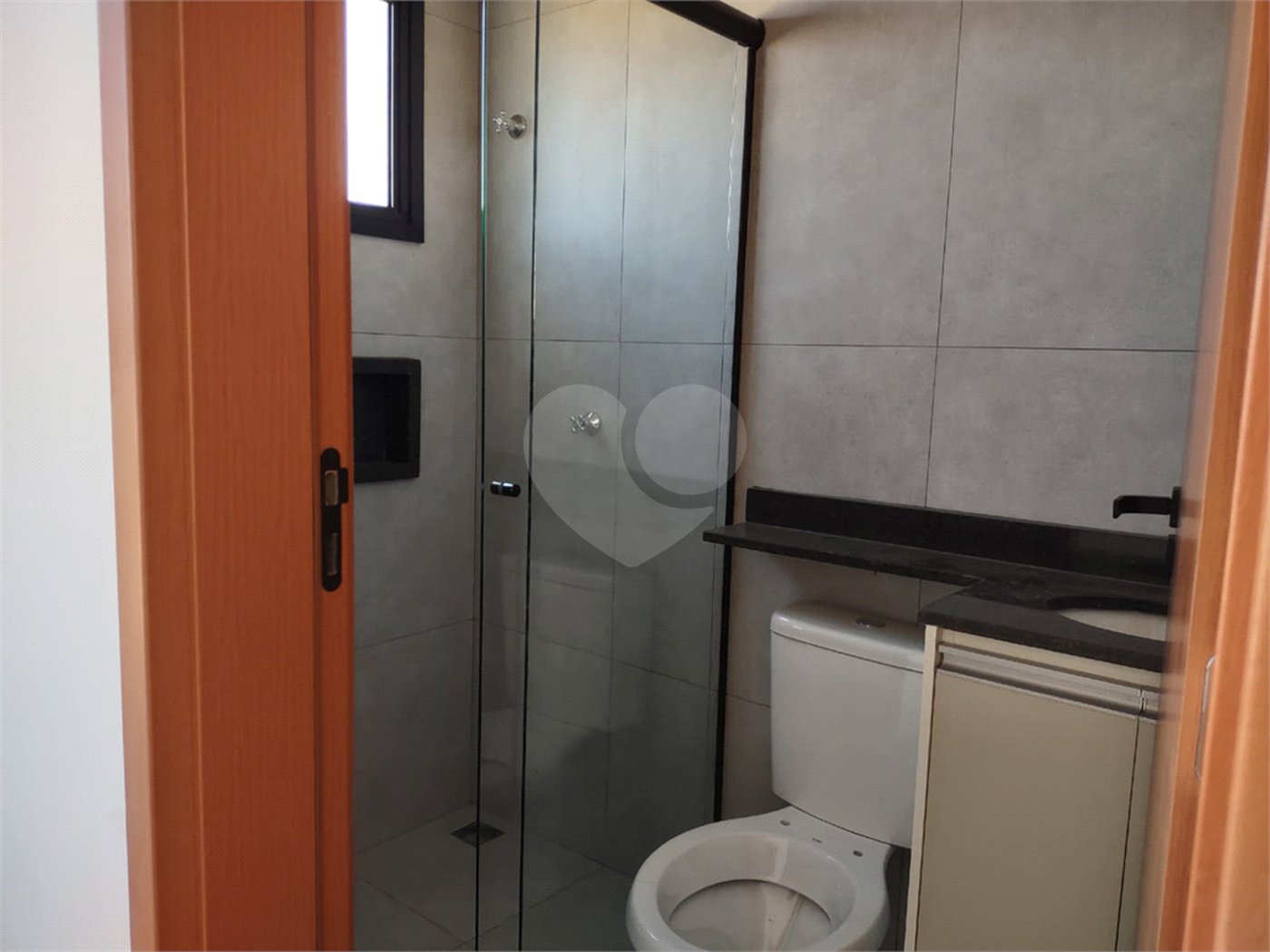 Casa à venda com 2 suítes em Jardim Santo Antônio, Atibaia, SP