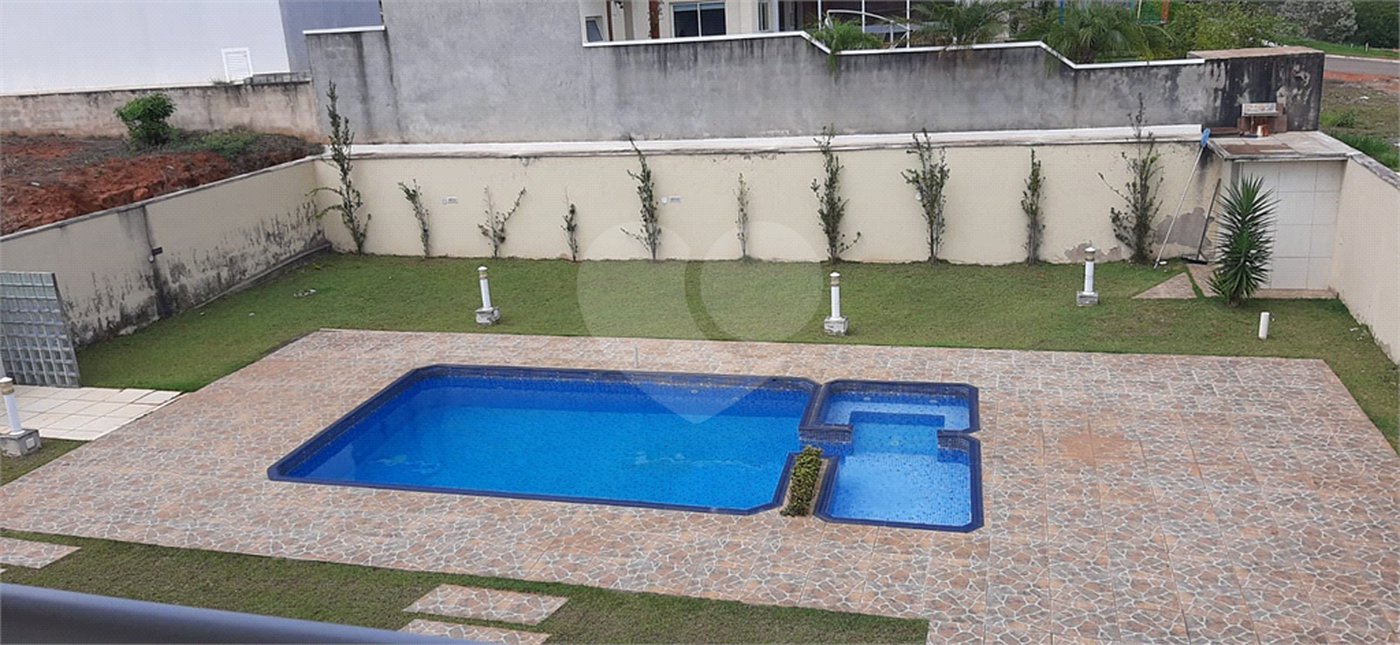 Casa à venda com 3 suítes no condomínio Parque Residencial Shambala 3, Atibaia - SP