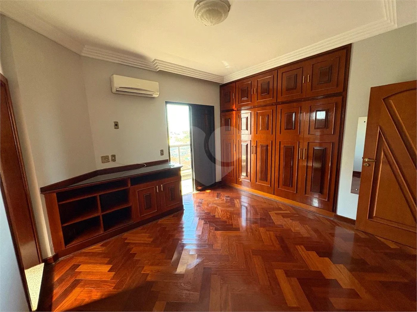 Apartamento disponível no Edifício Palladium no Centro de Piracicaba - SP.