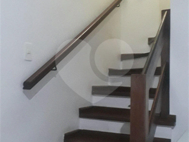 Casa à venda com 3 quartos, sendo 1 suíte,  no condomínio Barbará Ii, São Paulo - SP