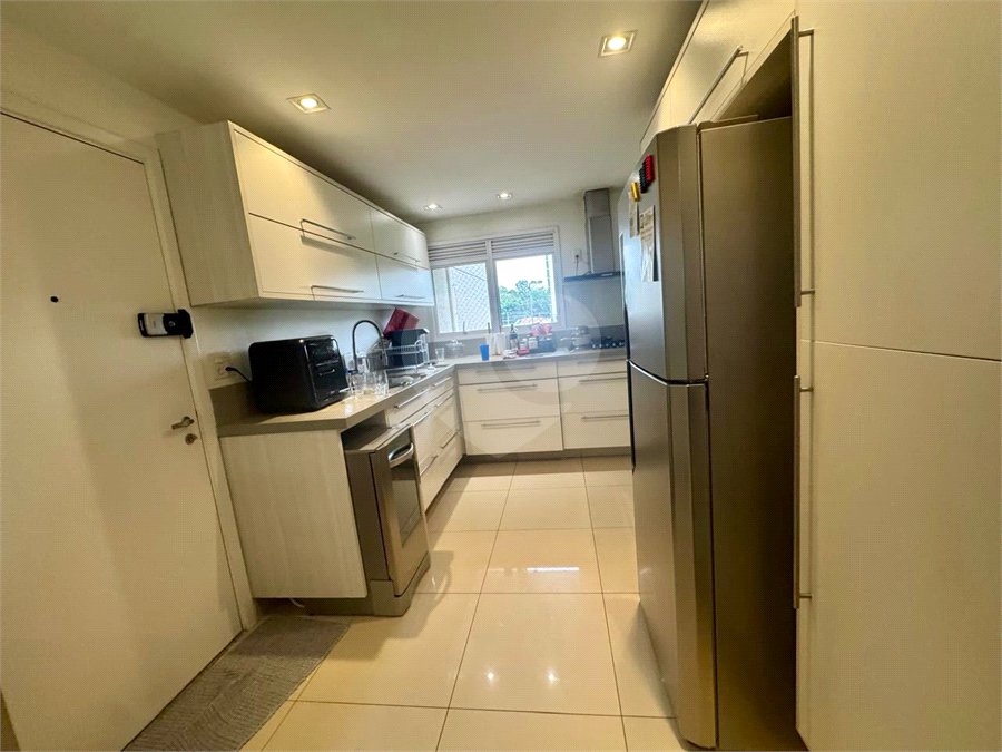 Apartamento à venda com 4 suítes em Vila Olímpia, São Paulo, SP