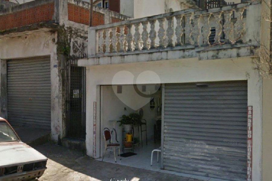 Casa à venda com 4 quartos, sendo 2 suítes,  em Horto Florestal, São Paulo, SP