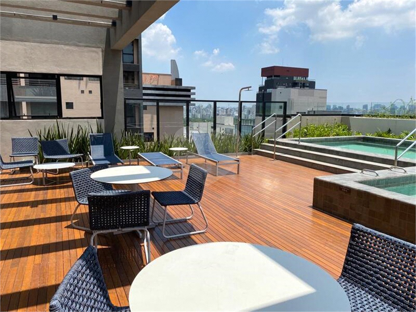 Apartamento à venda com 1 quarto em Pinheiros, São Paulo, SP