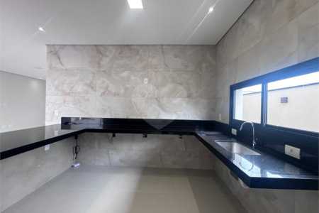 Casa à venda com 3 suítes no condomínio Campos do Conde I e II, Sorocaba - SP