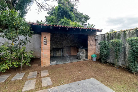 Casa à venda com 3 quartos, sendo 2 suítes,  em Alto de Pinheiros, São Paulo, SP