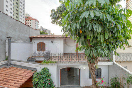 Sobrado à venda com 4 quartos, sendo 2 suítes, em Brooklin, São Paulo, SP