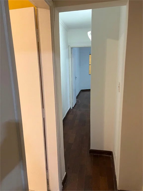 Sobrado à venda com 5 quartos, sendo 2 suítes, em Vila Universitária, São Paulo, SP