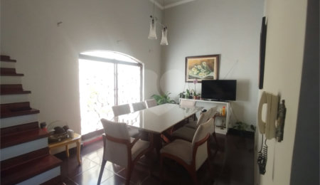Casa para alugar com 3 quartos, sendo 1 suíte,  em Jardim Sorocabano, Sorocaba, SP